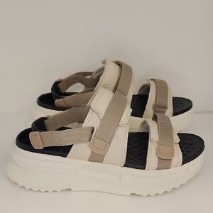 Converse Run Star Utility Cx Platform Sandals